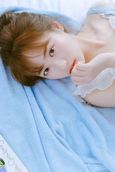 女大学生的沙龙室
